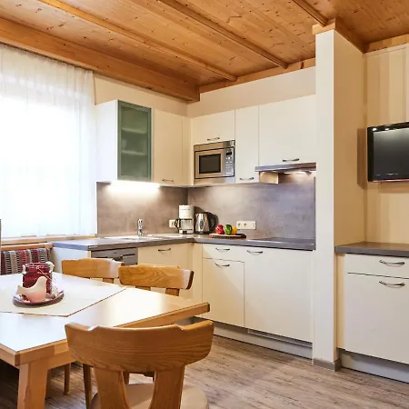 Haus Lenz Апартаменты *