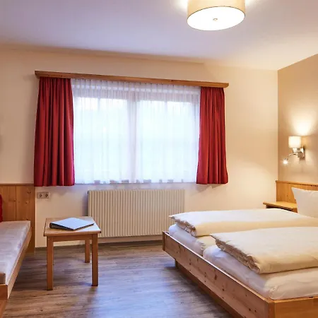 شقة Haus Lenz سيرفاوس